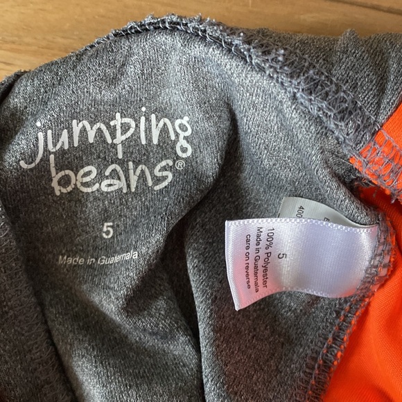 Retro Old Navy printed cargo shorts.  Boys 5t - Picture 8 of 8